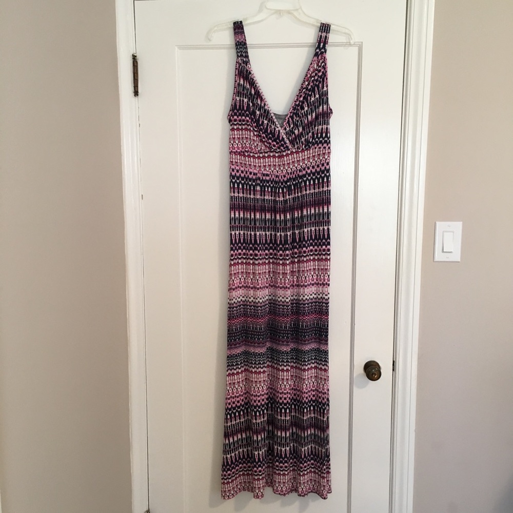Loveappella Maxi Dress